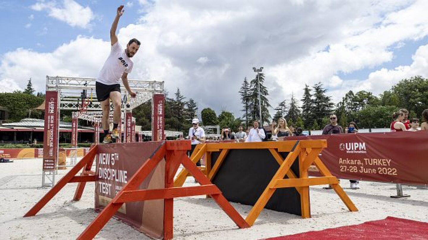 Modern pentathlon body approves obstacle course discipline to replace