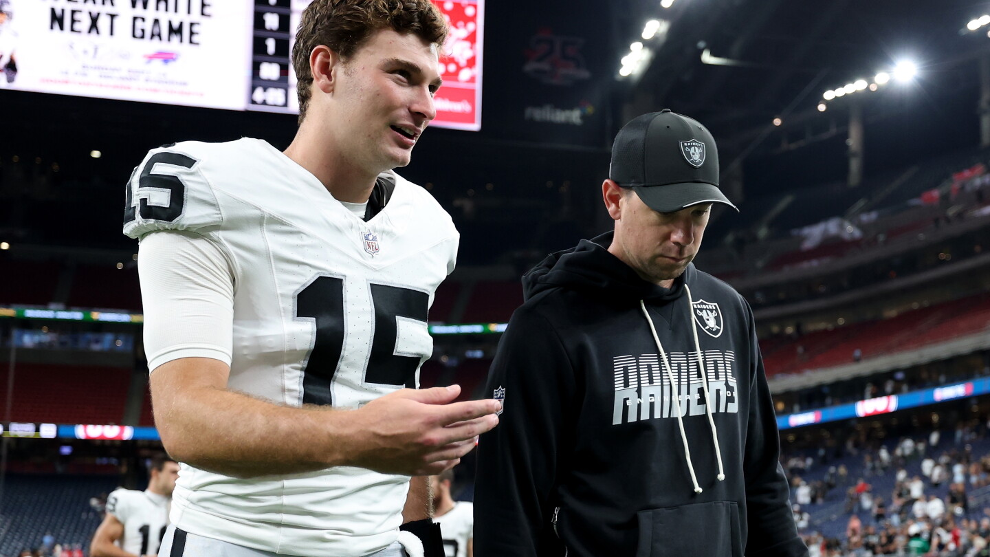 Klint Kubiak Delays Decision on Raiders' Starting Quarterback