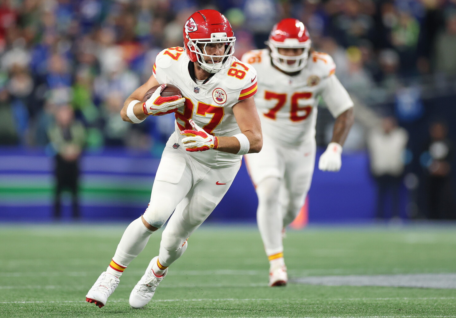 Travis Kelce moves to No. 5 all-time in receptions, passes Marvin Harrison, Cris Carter
