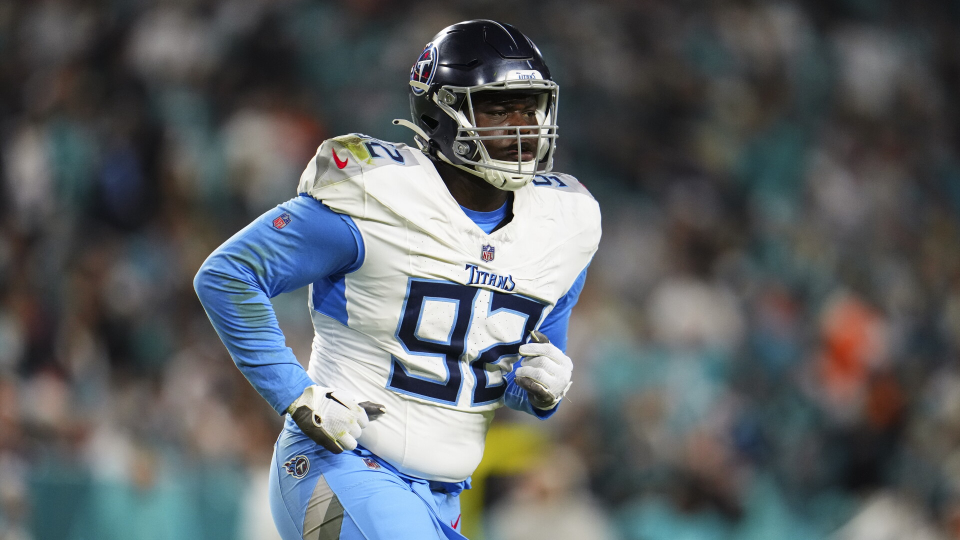 Giants sign DL Marlon Davidson