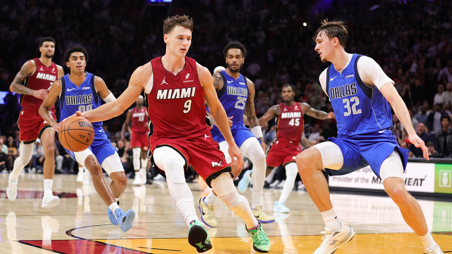 https://nbcsports.brightspotcdn.com/dims4/default/09435a2/2147483647/strip/true/crop/1920x1080+0+0/resize/1440x810!/quality/90/?url=https%3A%2F%2Fhdliveextra-a.akamaihd.net%2FHD%2Fimage_sports%2FNBCU_Sports_Group_-_nbcsports%2F449%2F15%2Fnbc_nba_mavericksheat_251124.jpg