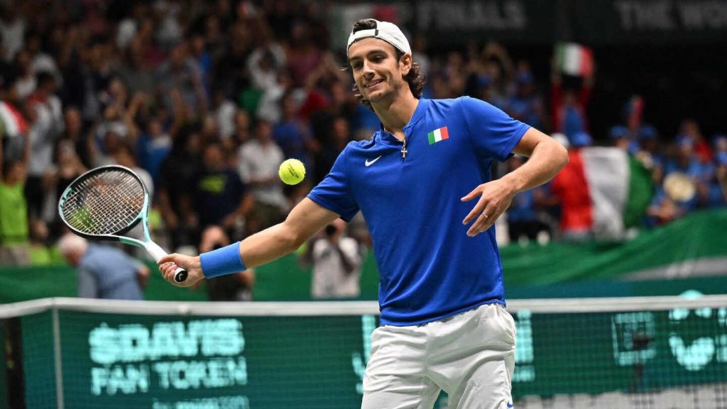 Local favorite Lorenzo Musetti advances at Firenze Open - NBC Sports