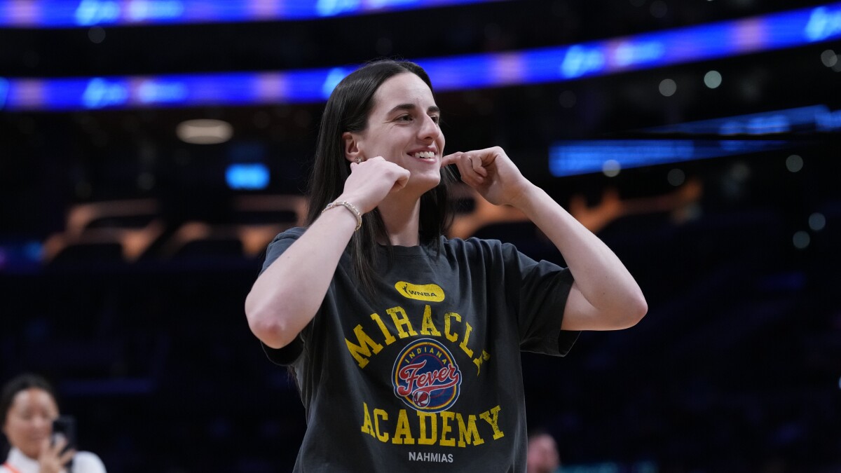 Caitlin Clark progressing in recovery from groin injury, still not practicing - NBC Sports