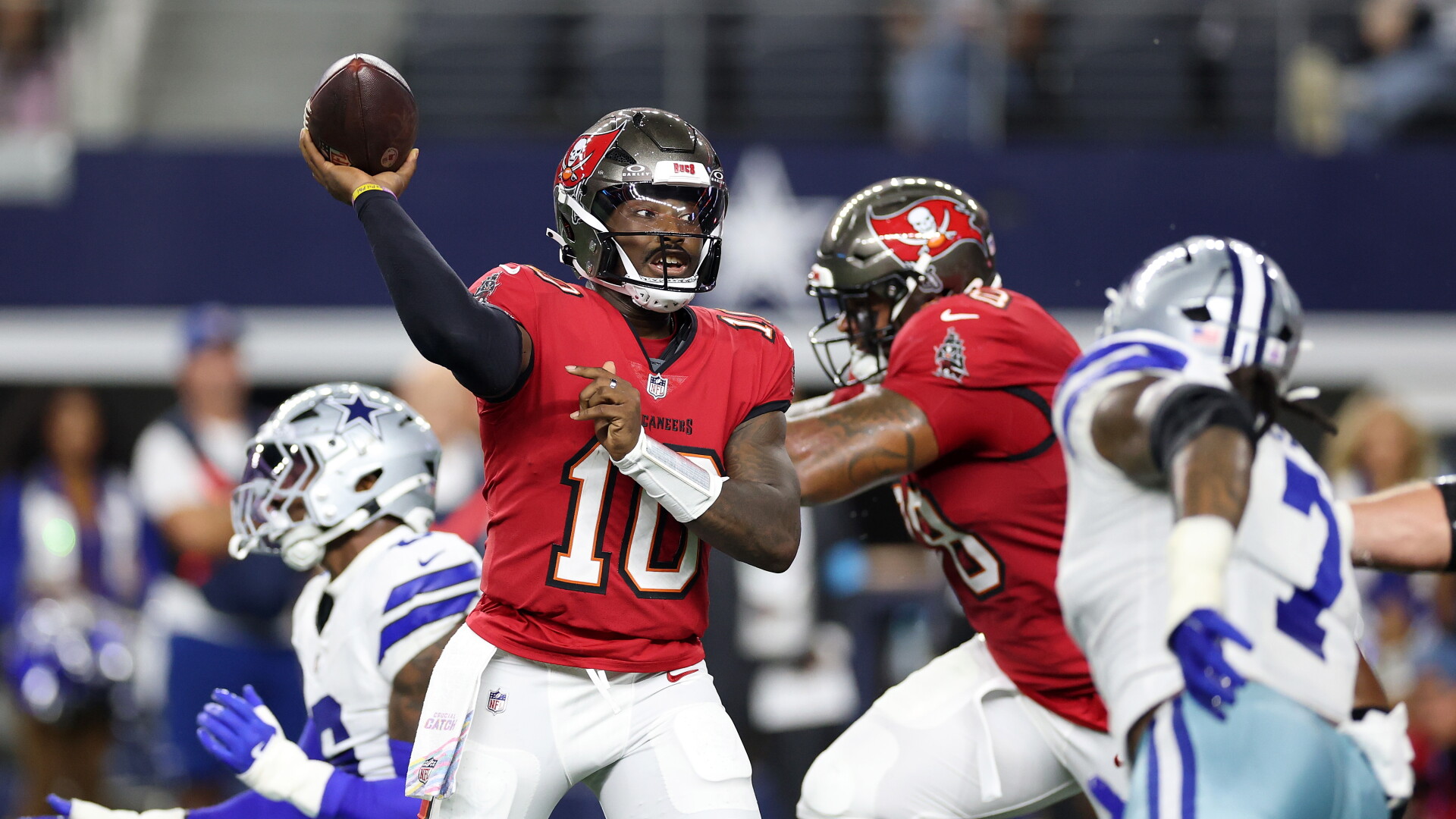 Fantasy football NFL news illustration