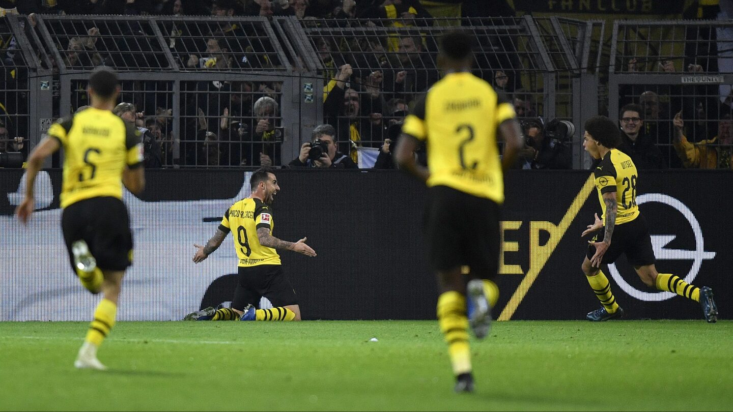 Crisp Dortmund Power Past Hosts Union 3-0 To Cut Gap To Leaders Bayern View for Mobile Crisp Dortmund Power Past Hosts Union 3-0 To Cut Gap To Leaders Bayern View for Mobile