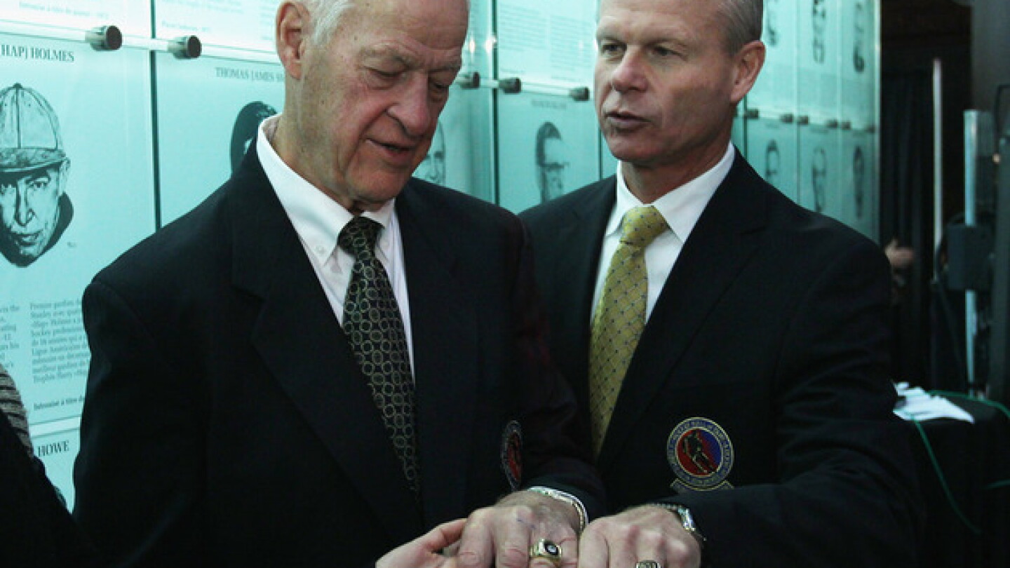 Mark Howe Defens Mark Howe's fitting tribute to his father Gordie - NBC Sports