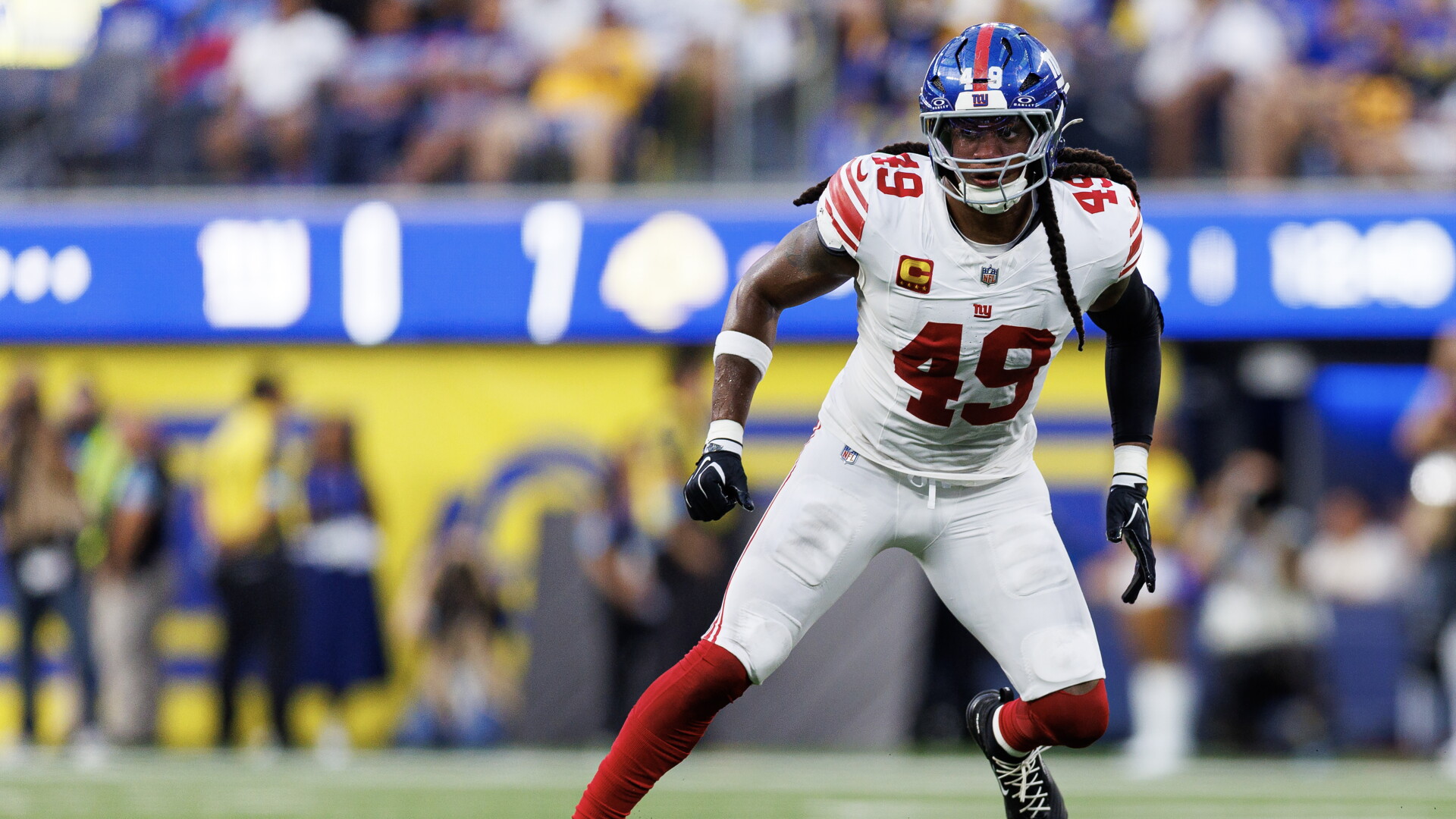 Giants LB Tremaine Edmunds ruled out for Week 7, reportedly out for season with shoulder injury