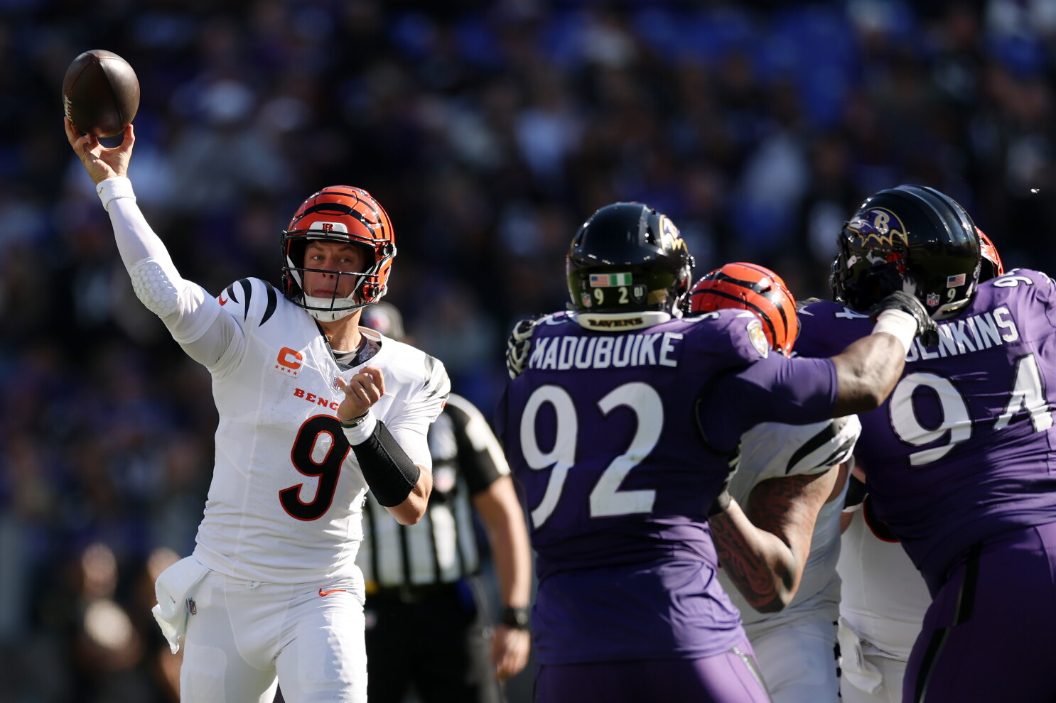Bengals score two TDs to take 14-13 lead over Ravens in third quarter