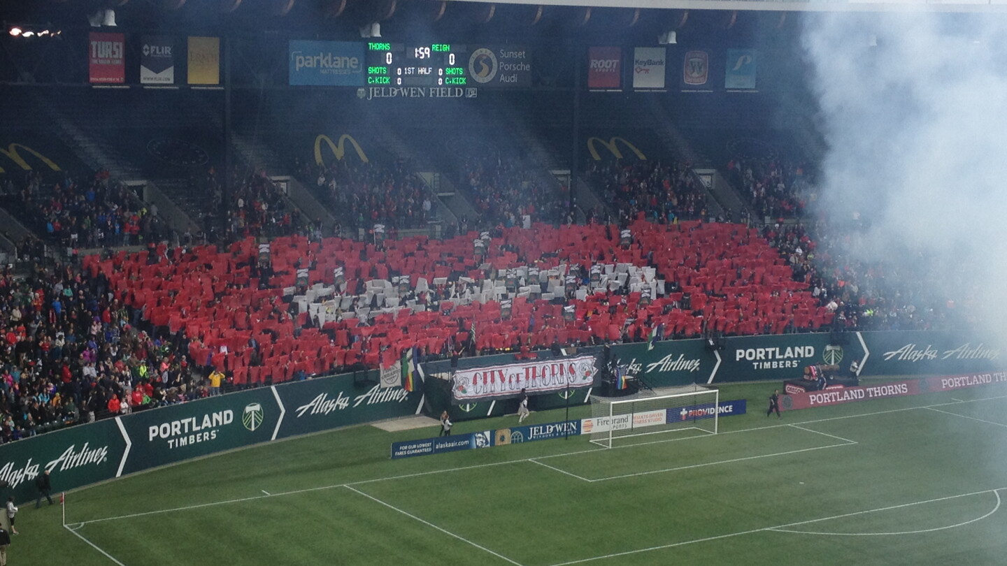 Portland Crowd Morgan scores, Thorns win, but Portland's crowd steals the show - NBC ...