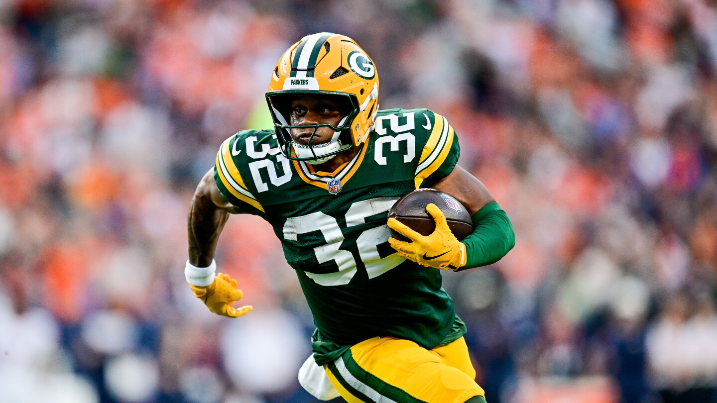 MarShawn Lloyd Steps Up as Packers' No. 1 Running Back