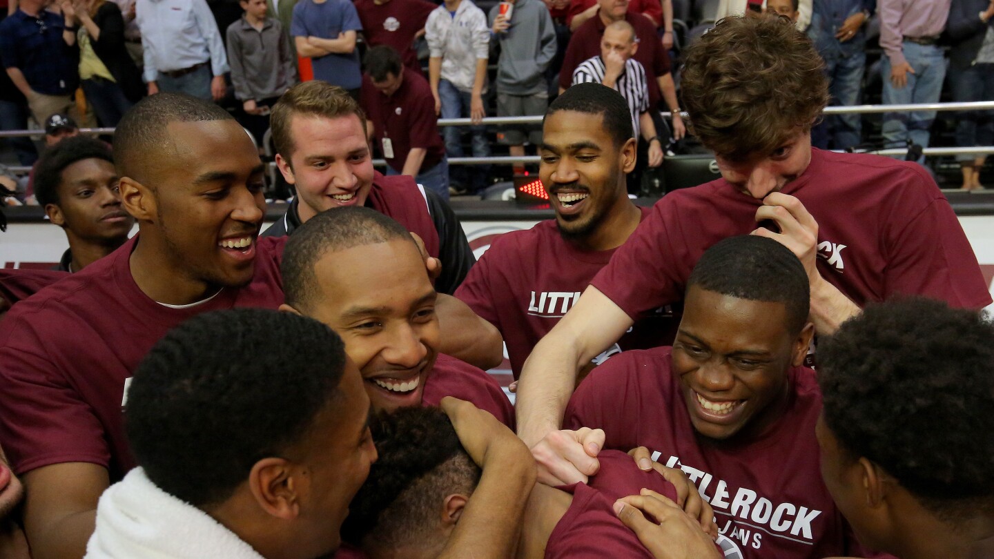 Introducing Cinderella Meet the ArkansasLittle Rock Trojans NBC Sports