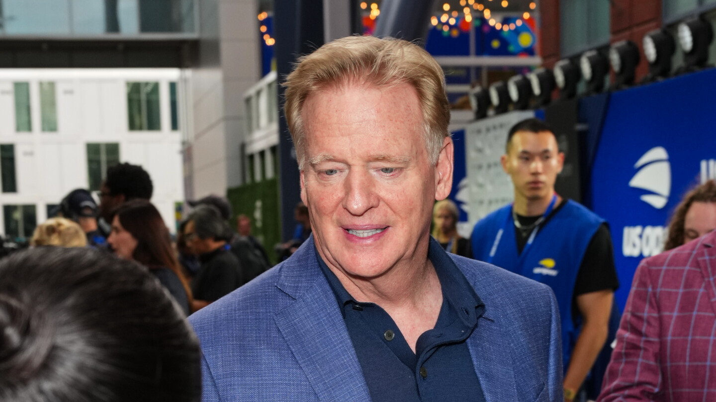 NFL 宣布与罗杰·古德尔续约