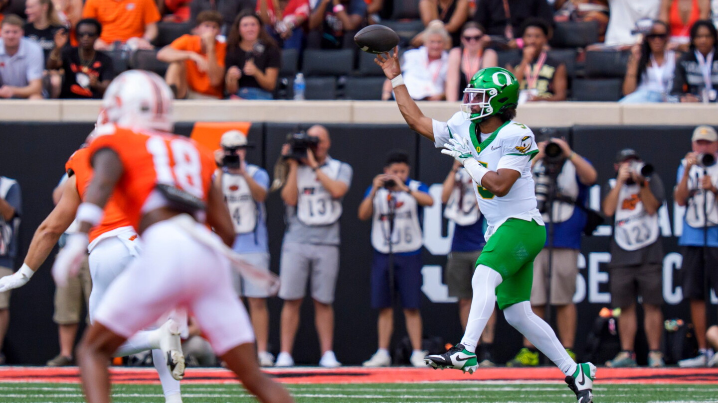 Dante Moore struggles as Oregon loses to 24-point underdog Oklahoma State Dante Moore struggles as Oregon loses to 24-point underdog Oklahoma State