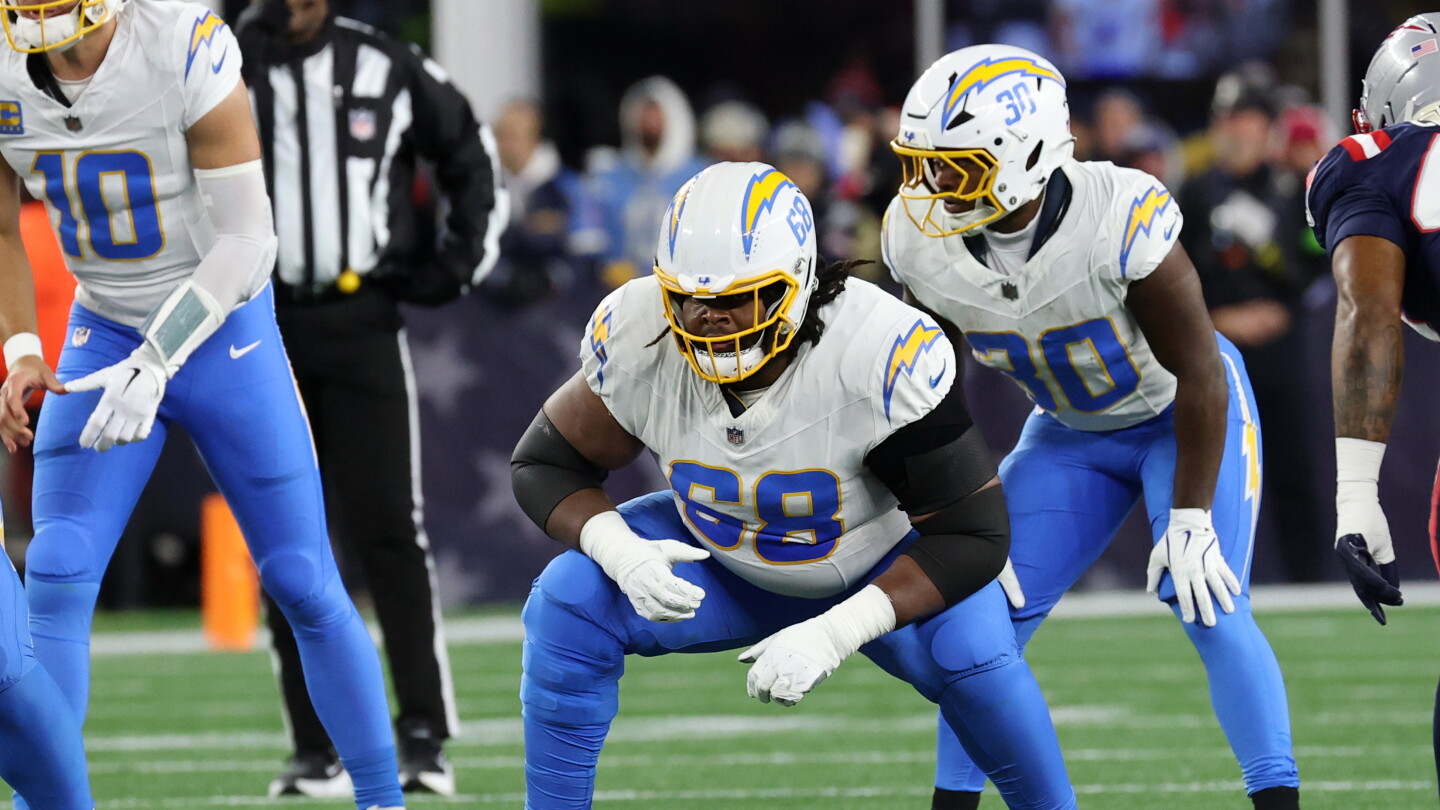 Jamaree Salyer Meets with Cardinals for Offensive Line Position