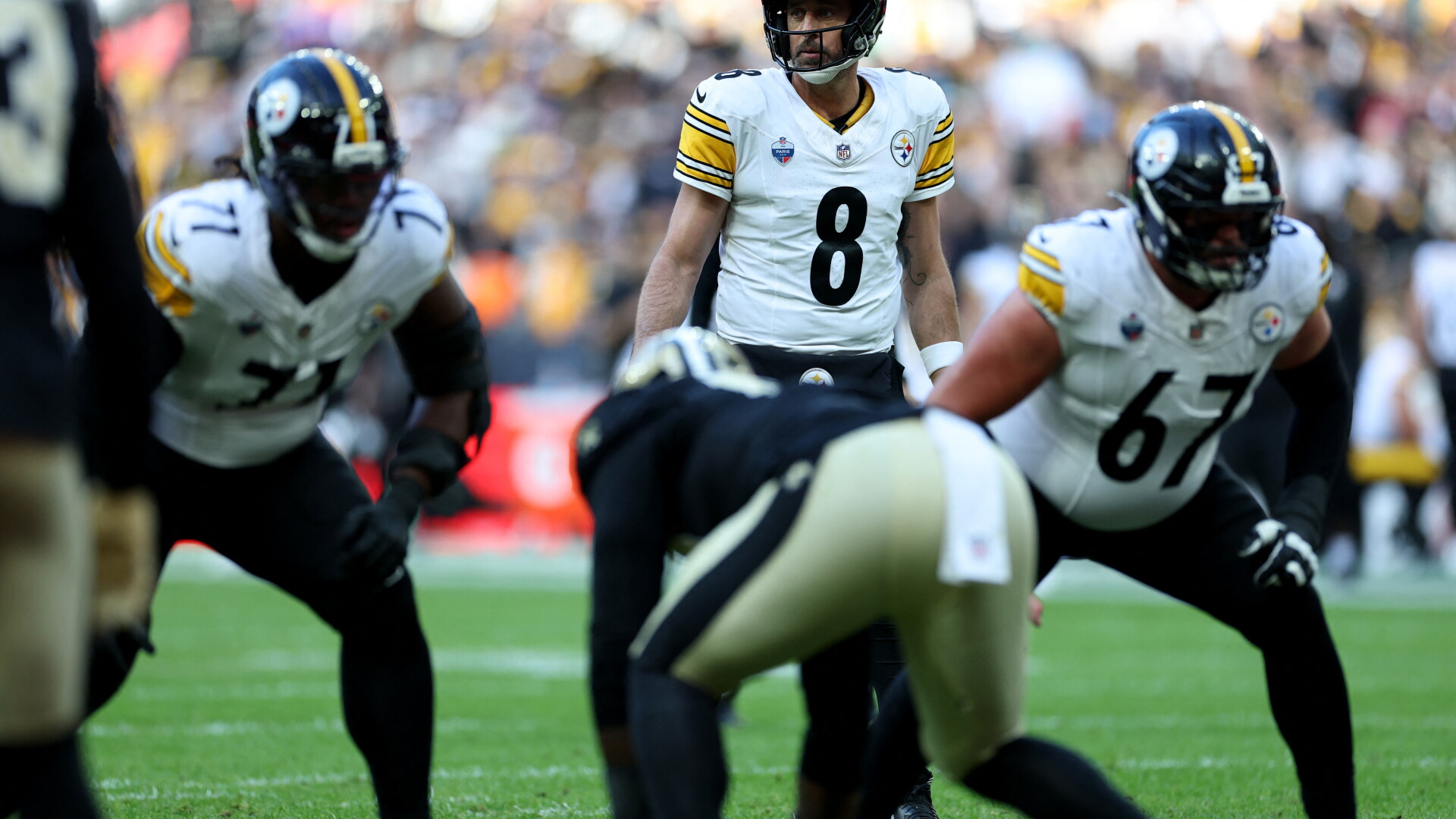 Steelers kick last-second field goal to take 13-10 lead over Saints at halftime in Paris