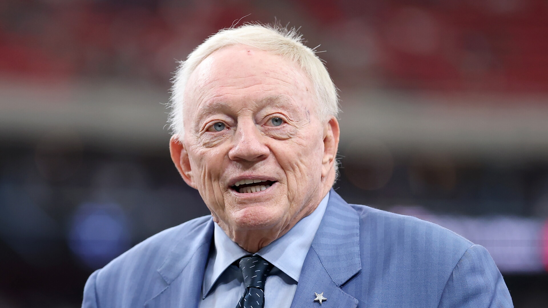 Jerry Jones on Dak Prescott's postgame interaction with driver: Fans can express themselves