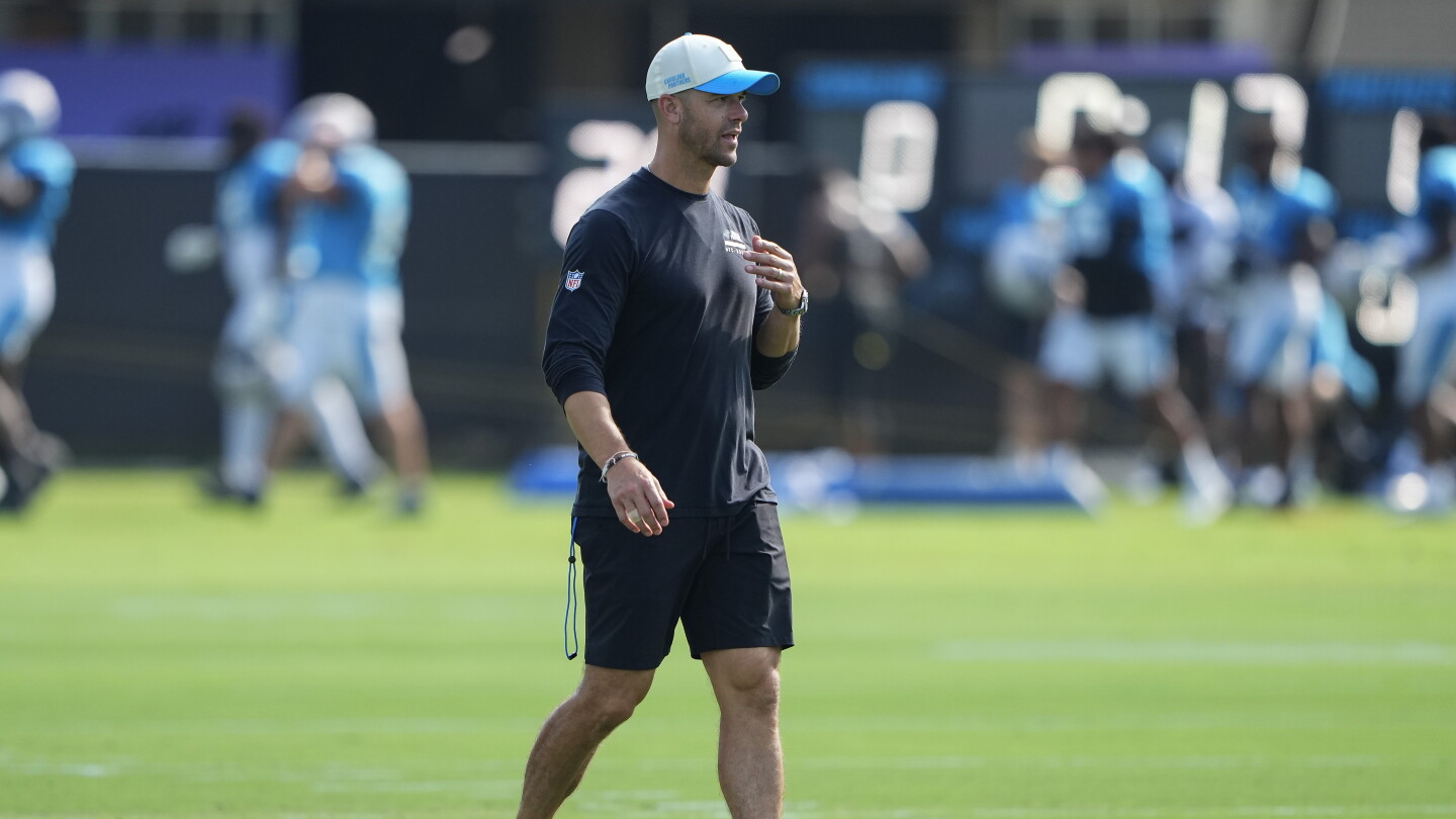 Dave Canales Hails ‘Phenomenal’ Texans Pass Rush as Crucial Test for Panthers Dave Canales Hails ‘Phenomenal’ Texans Pass Rush as Crucial Test for Panthers