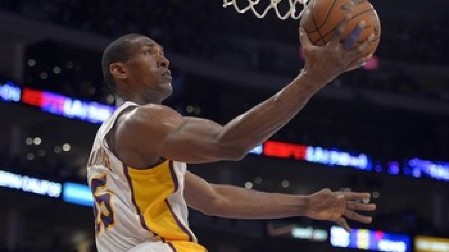 Metta World Peace Routine Video: Metta World Peace with the unusual