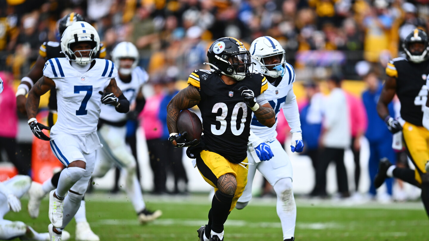 Jaylen Warren atropela os Colts na vitória dos Steelers por 34-22