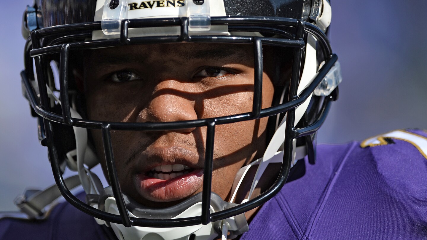Report: Surveillance video shows Ray Rice dragging fianceé out of ...