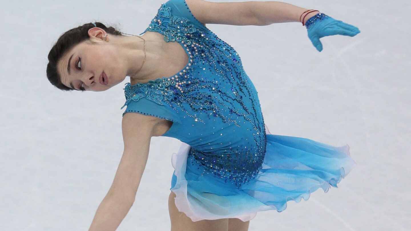 evgenia medvedeva blue dress Evgenia Medvedeva