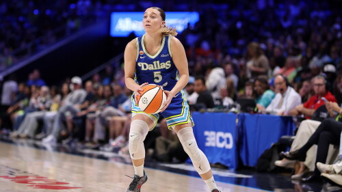 nbc_wnba_pb52minhl_260823.jpg