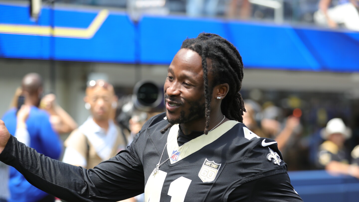 Alvin Kamara Likely to Miss Season Opener for Saints