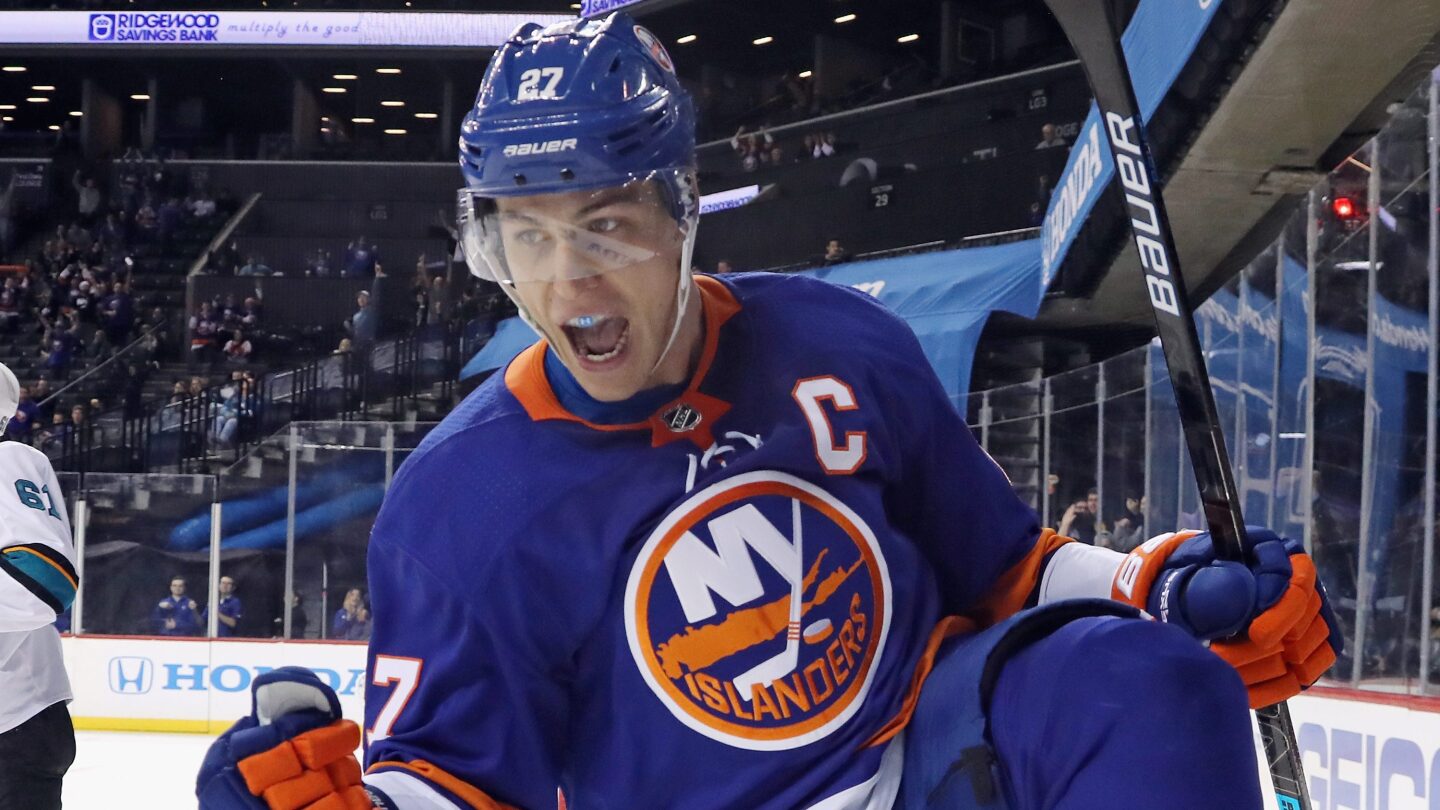 Islanders keep captain Anders Lee with $49 million deal - NBC Sports