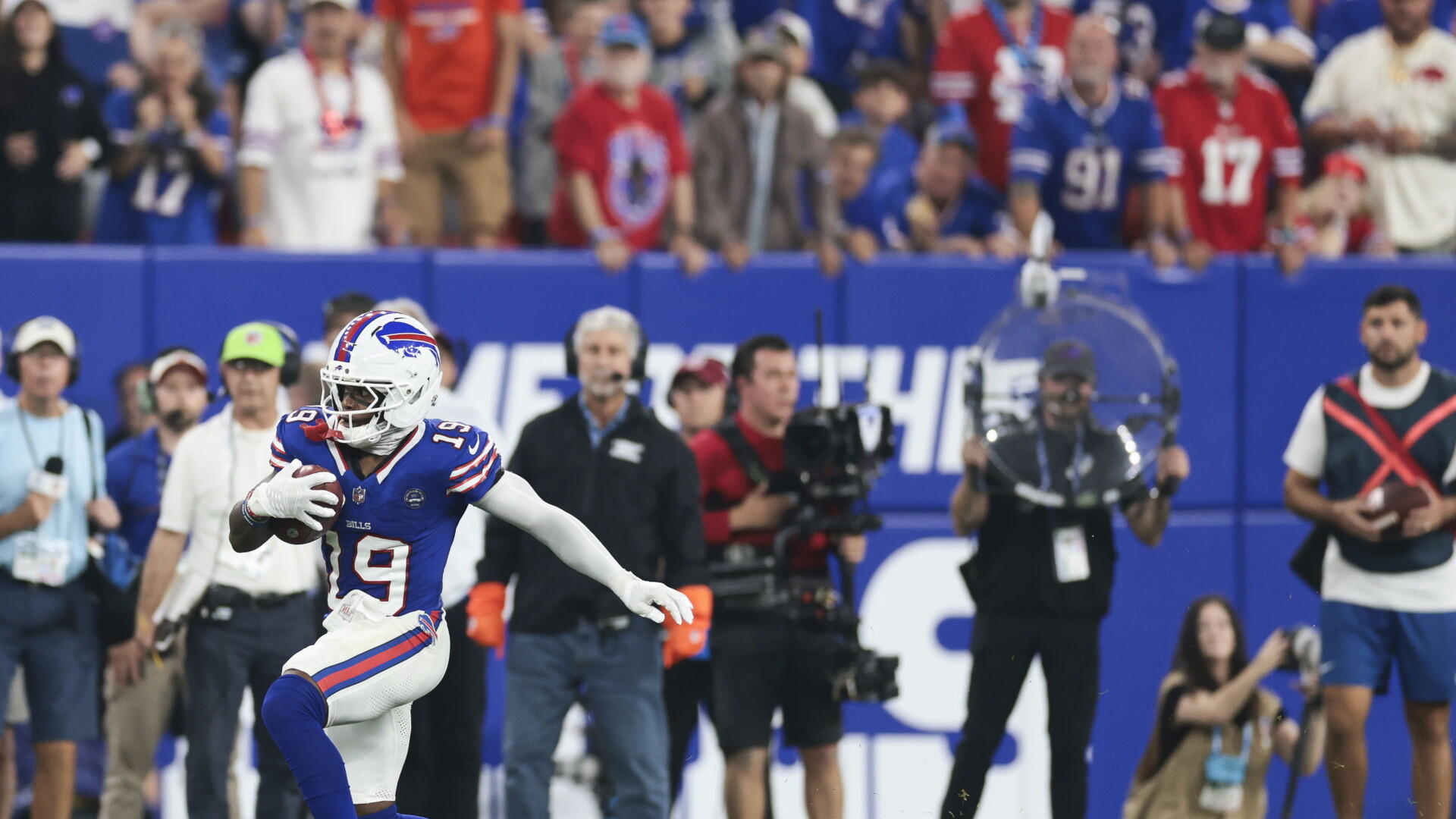 Bills sign WR Greg Dortch to active roster, place DB Jordan Hancock on IR
