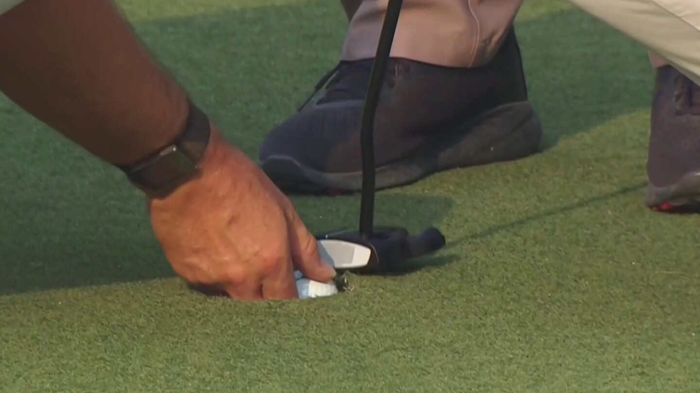 Couvra nearly drains eagle, damages hole instead Couvra nearly drains eagle, damages hole instead
