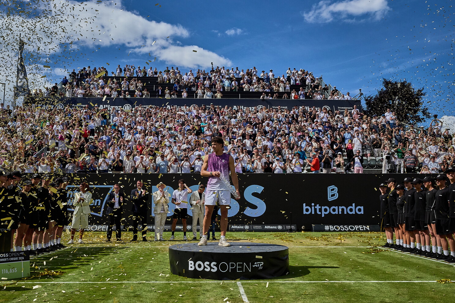 Ben Shelton beats Taylor Fritz in Stuttgart for first title on grass