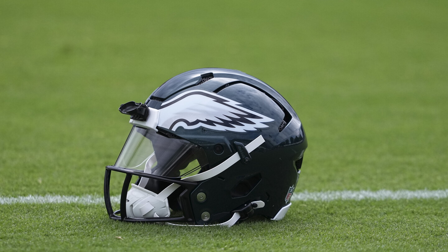 Eagles Re-sign Wide Receiver Brandon Hayes