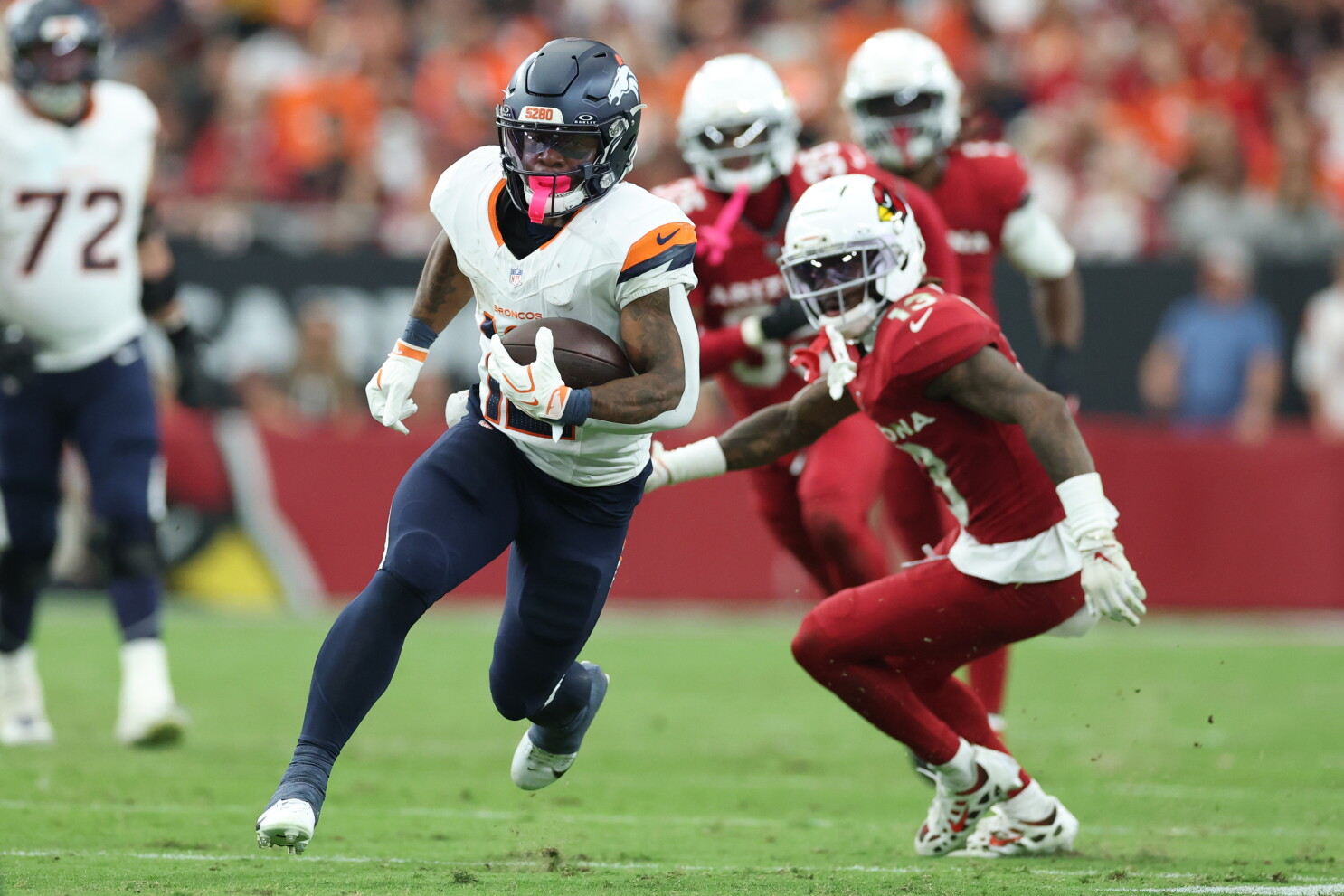 Broncos stretch lead to 27-13 at end of third quarter