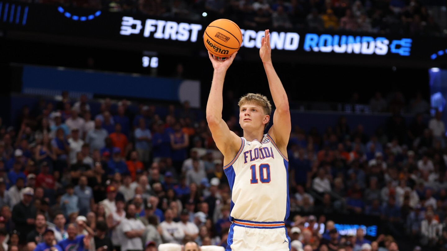 Thomas Haugh puts off NBA riches to remain at Florida and chase another national title