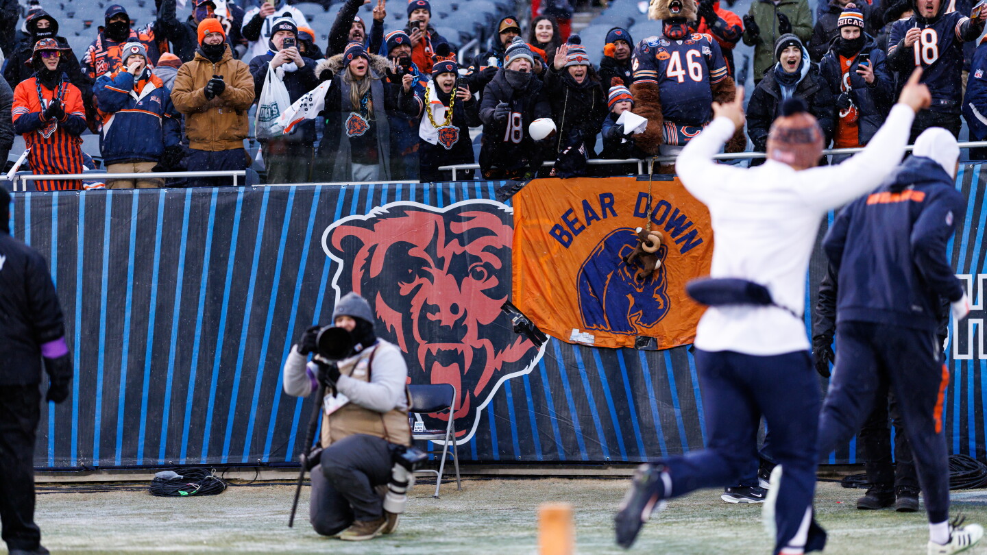 Roger Goodell says Illinois still has an opportunity to keep the Bears Roger Goodell says Illinois still has an opportunity to keep the Bears