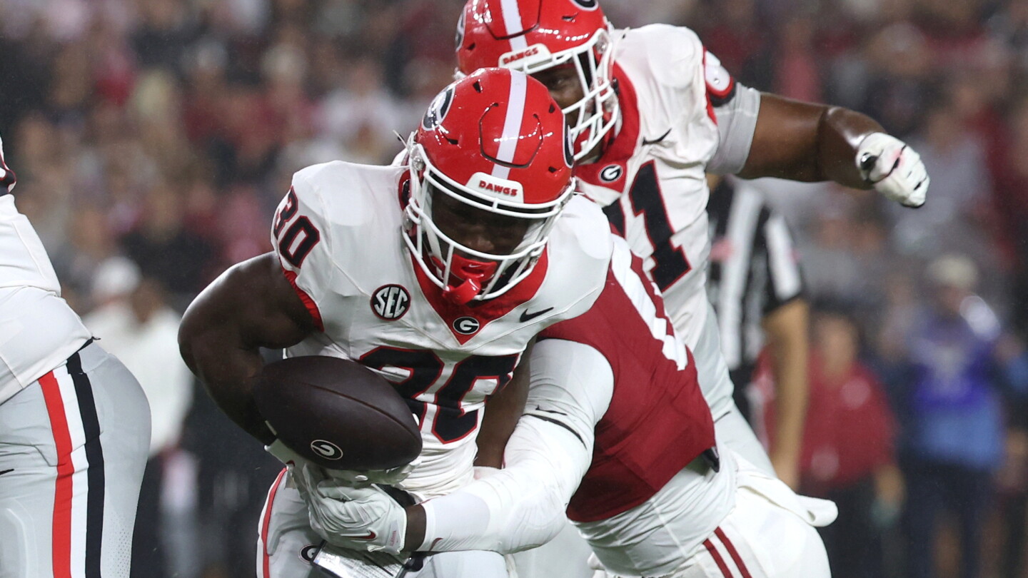 Georgia Takes Over at No. 1 in AP Top 25