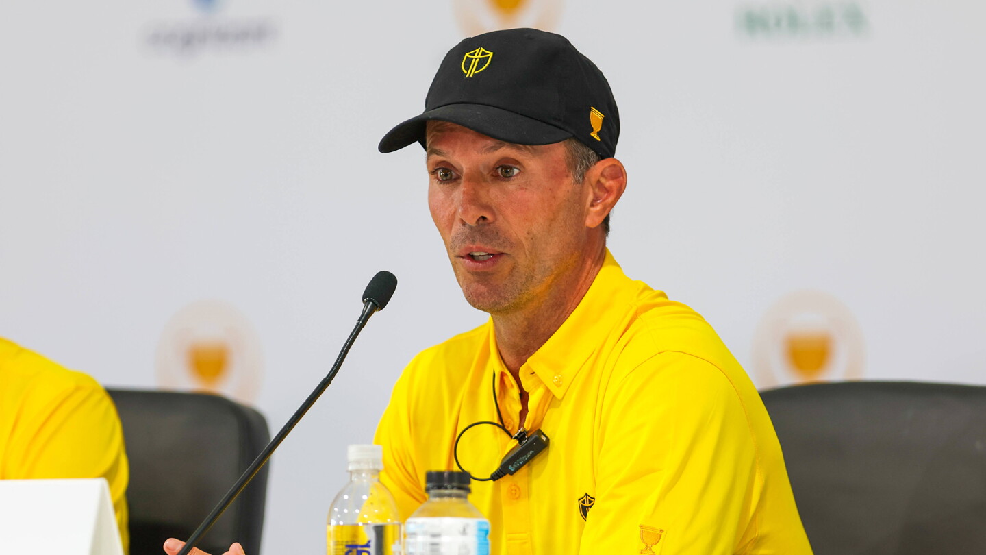 ‘Biggest loser’ in golf right now is the fans ‘Biggest loser’ in golf right now is the fans