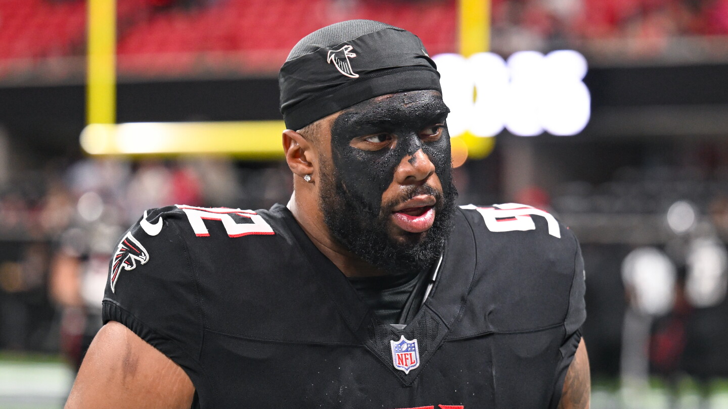 49ers Sign Khalid Kareem to Active Roster Ahead of Season Opener