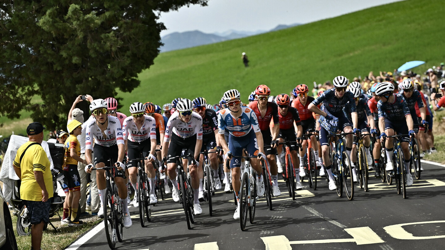 Bardet wins hot, hilly Stage 1 of 2024 Tour de France - NBC Sports