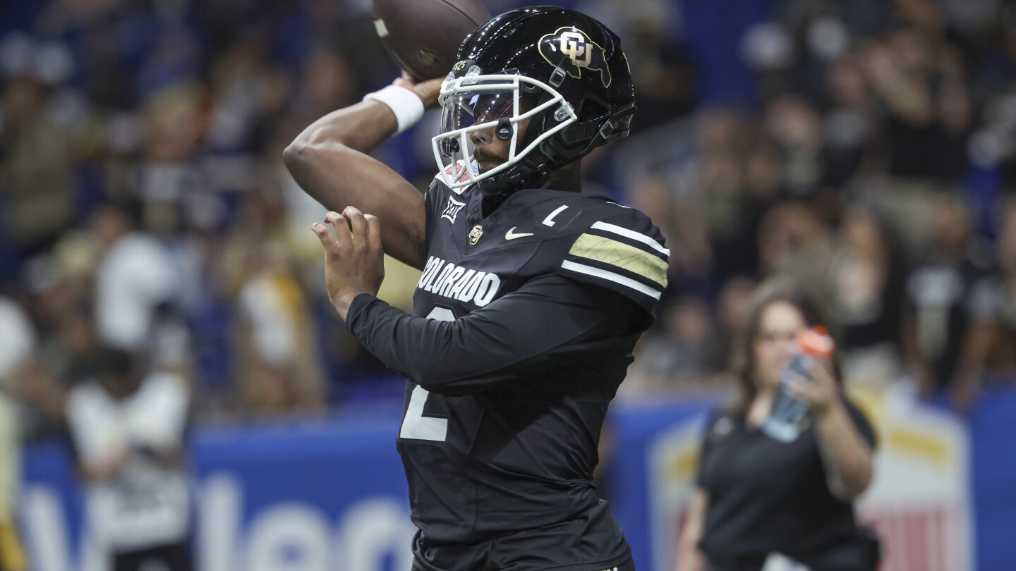 2025 NFL Mock Draft: Jaguars Make Stunner, Giants Trade Up for Quarterback, Top Picks Revealed