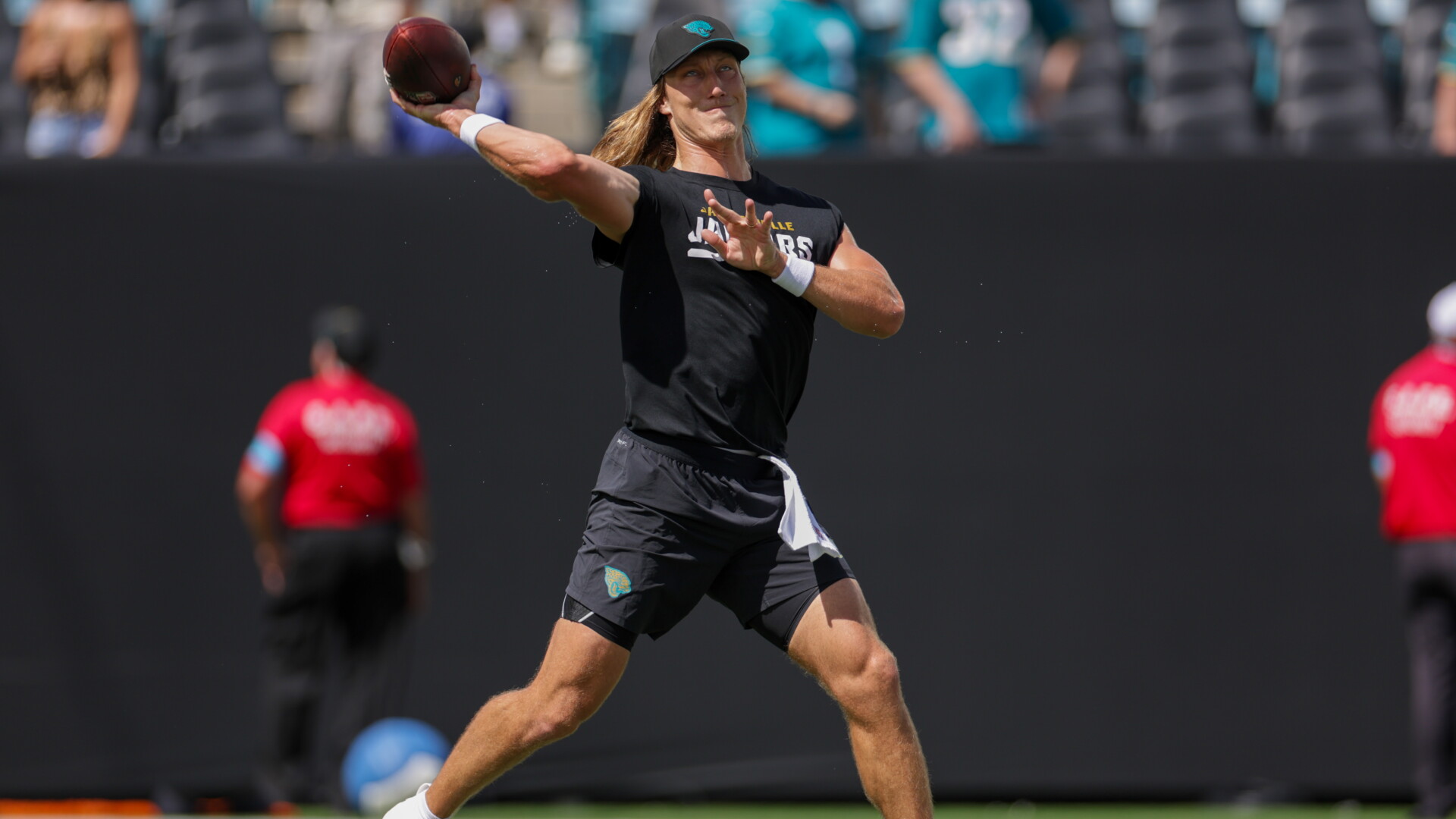 Trevor Lawrence wirft zweiten TD-Pass, Jaguars Lead 14-0