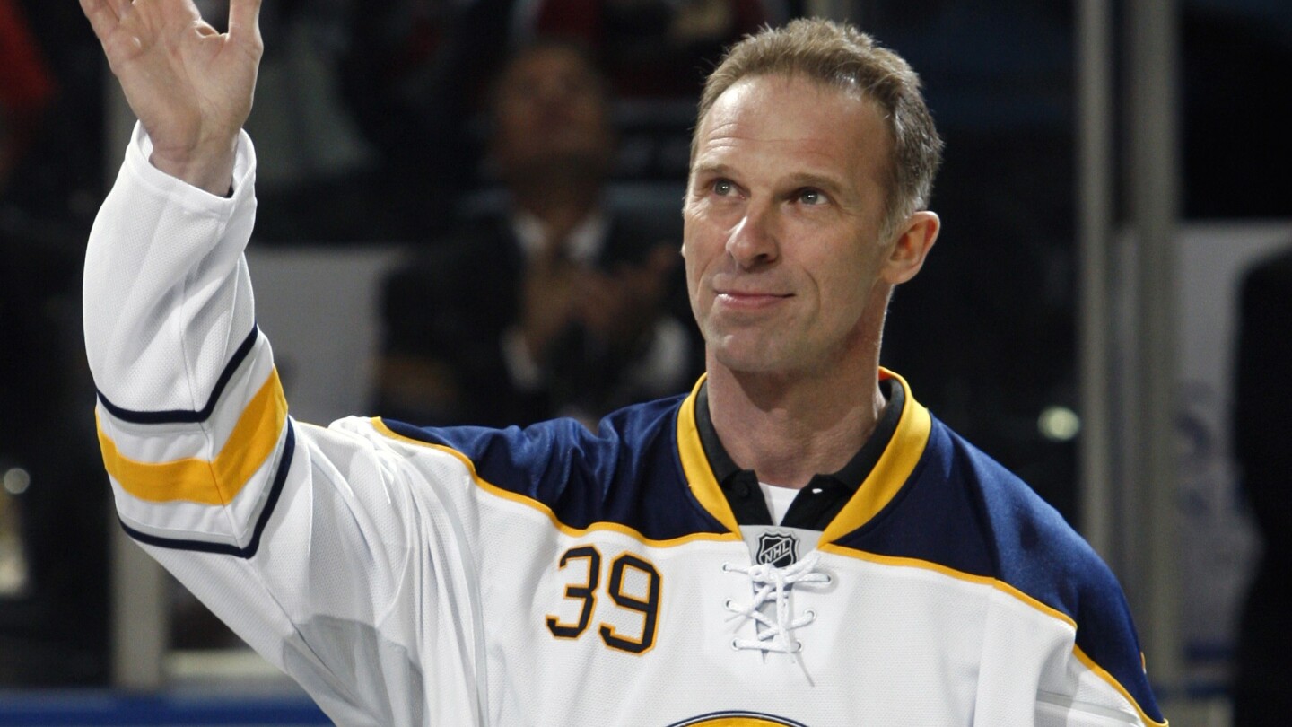 Image: https://nbcsports.brightspotcdn.com/dims4/default/3fce619/2147483647/strip/true/crop/2077x1168+0+300/resize/1440x810!/quality/90/?url=https%3A%2F%2Fnbc-sports-production-nbc-sports.s3.amazonaws.com%2Fbrightspot%2Fc6%2F75%2F5c9582b32305fca08173ead74098%2Fhasek1-e1403549446165.jpg