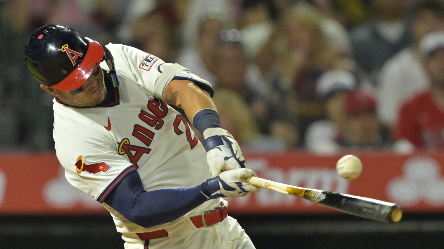 Angels slugger Mike Trout closing in on 400 homers, 1,000 RBIs with aim on postseason Angels slugger Mike Trout closing in on 400 homers, 1,000 RBIs with aim on postseason