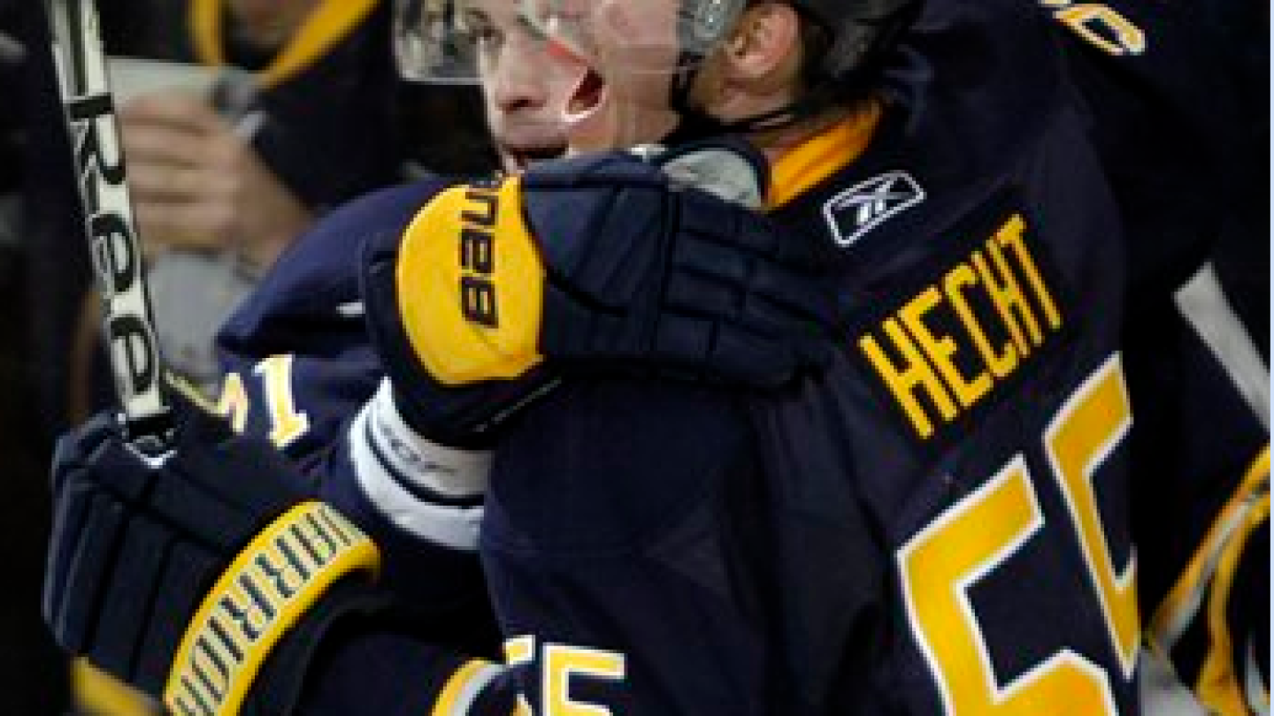 Longtime Sabre Hecht signs two-year deal in Germany - NBC Sports