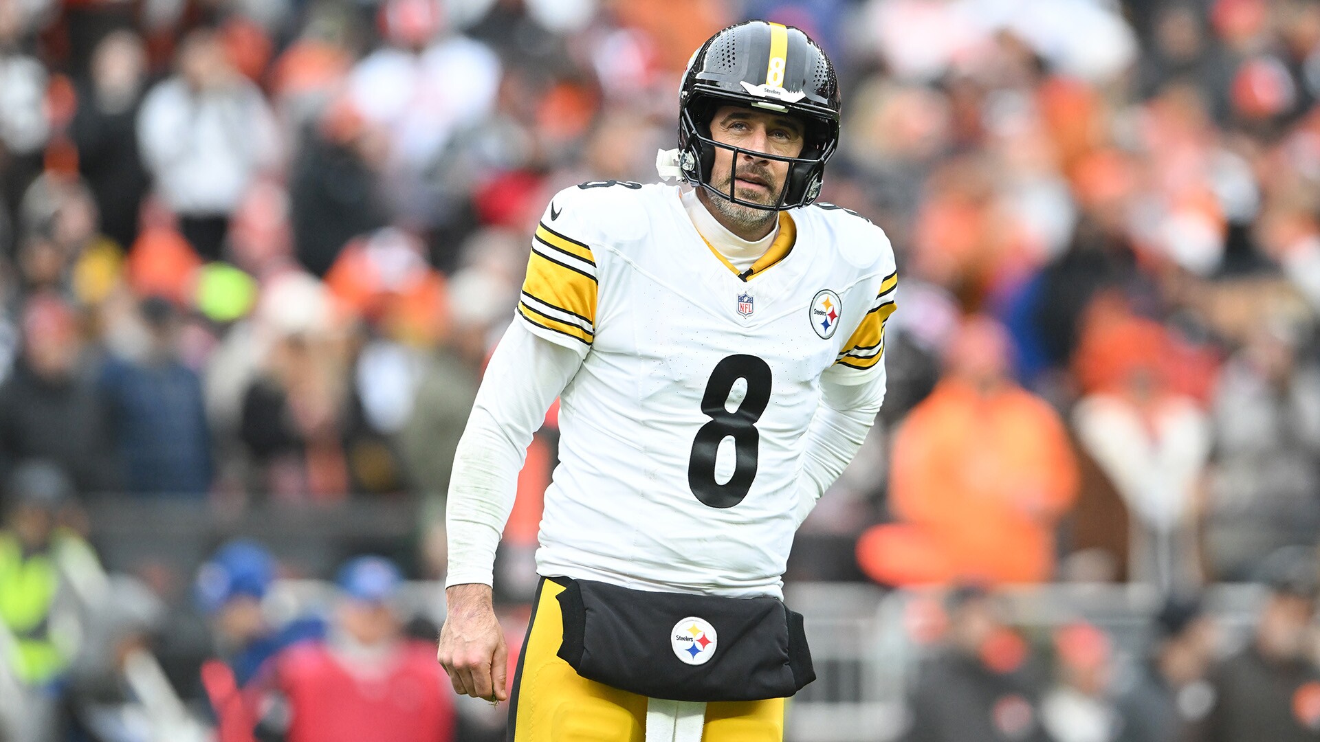 Steelers apply UFA tender on Aaron Rodgers