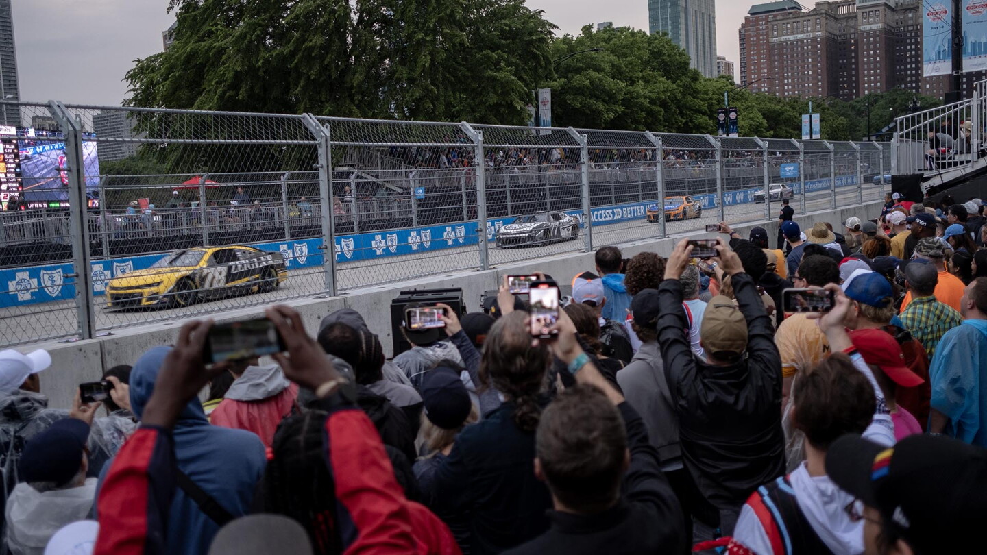 Street Racing Chicago NASCAR Chicago street race was a 'home run' in inaugural edition - NBC ...