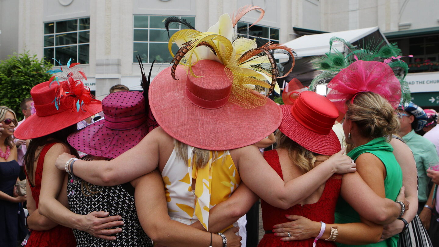 Kentucky Derby 2021 fashion: Hats, outfit ideas, what to wear, latest styles, trends - NBC Sports Kentucky Derby 2021 fashion: Hats, outfit ideas, what to wear, latest styles, trends - NBC Sports