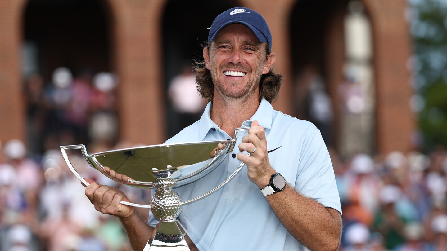 Highlights: Fleetwood, Tour Championship, Round 4 Highlights: Fleetwood, Tour Championship, Round 4