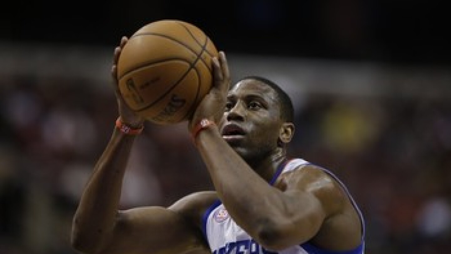 Thaddeus Young leaves game with hamstring injury (VIDEO) - NBC Sports