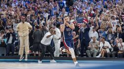 Image for Italian speed skater channels Steph Curry, bids 'Night Night' to U.S. in team pursuit